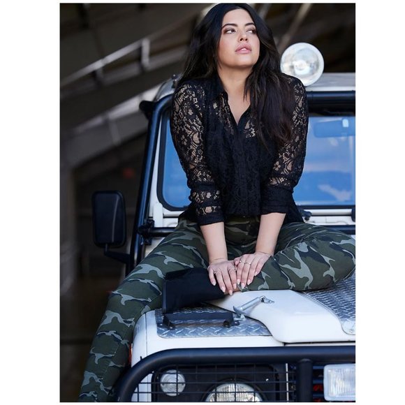 Torrid Size 18 Sky High Twill Skinny Pant - Camo Print - Picture 5 of 5